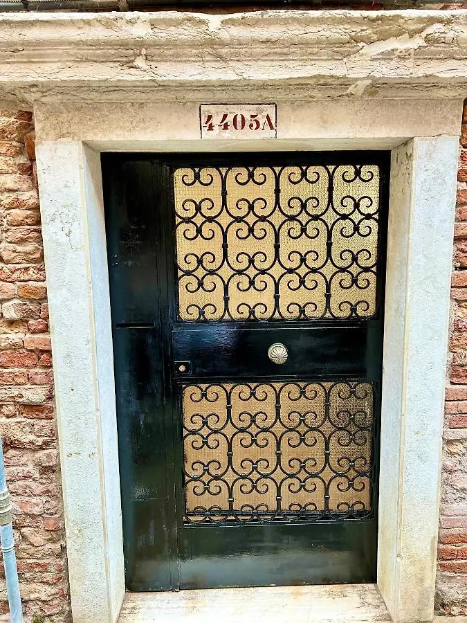 Central Flat Romantic Domus Remedio Apartment Venice 0*,  Italy