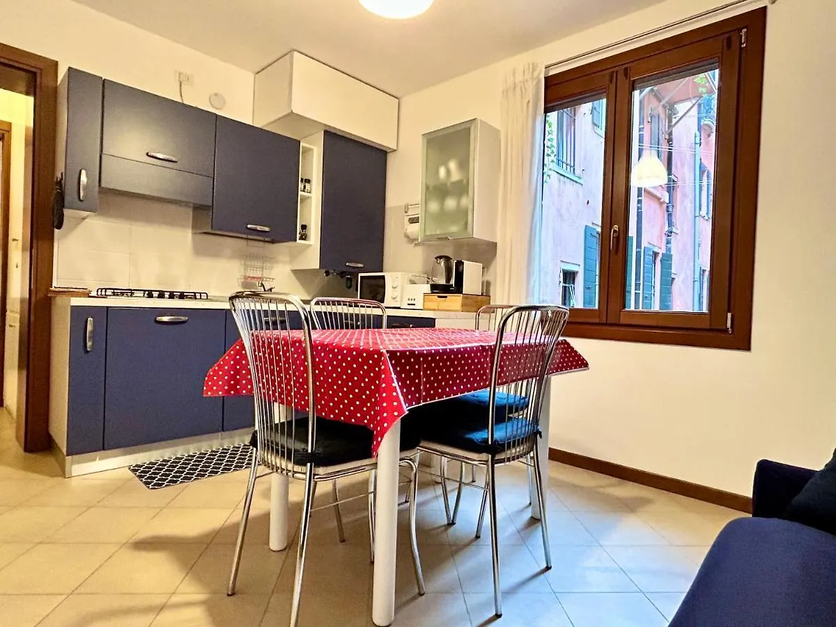 Central Flat Romantic Domus Remedio Venedig Lejlighed